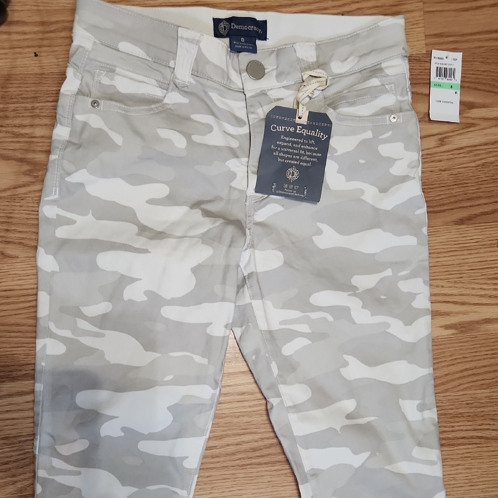 Democracy White and Gray Camo Skinny Jeans